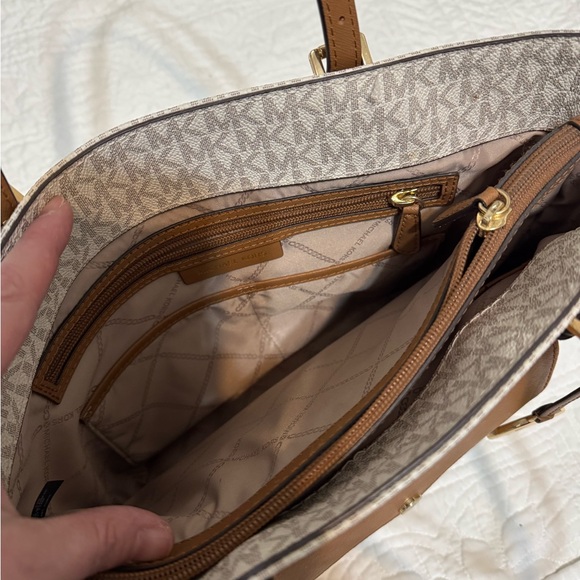 Michael Kors Tan and Cream Signature Tote - Picture 9 of 14